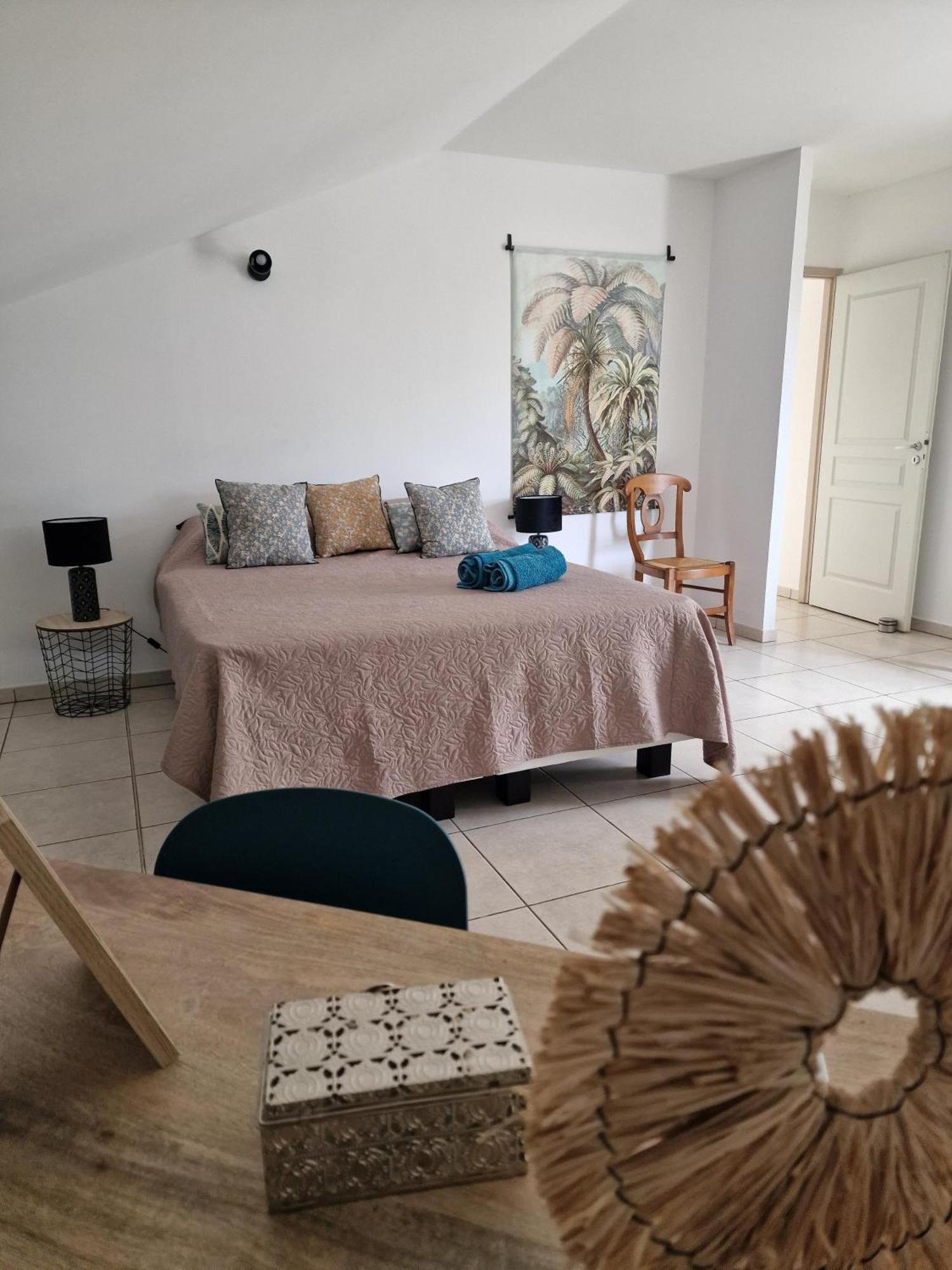 Appartement Villa Sur Le Toit, Vue Mer Saint-Gilles-les Bains Esterno foto